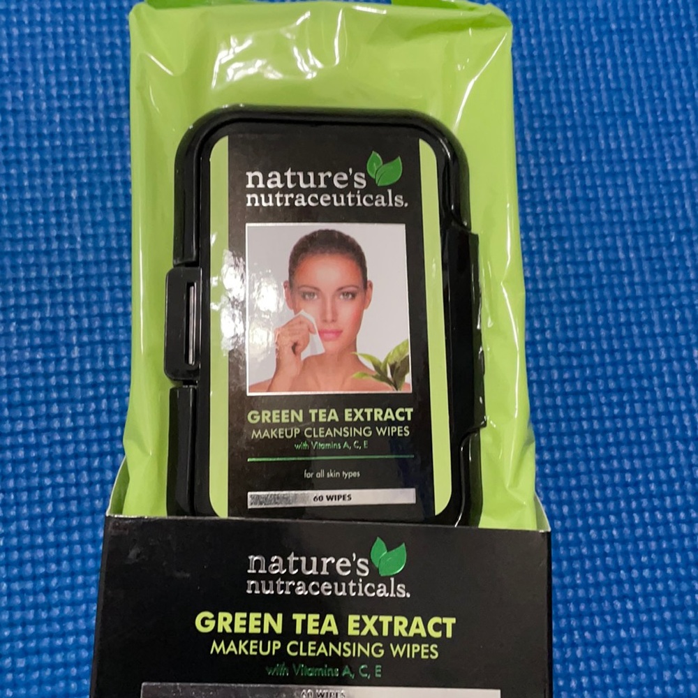 Makeup wipes Natures nutraceuticals